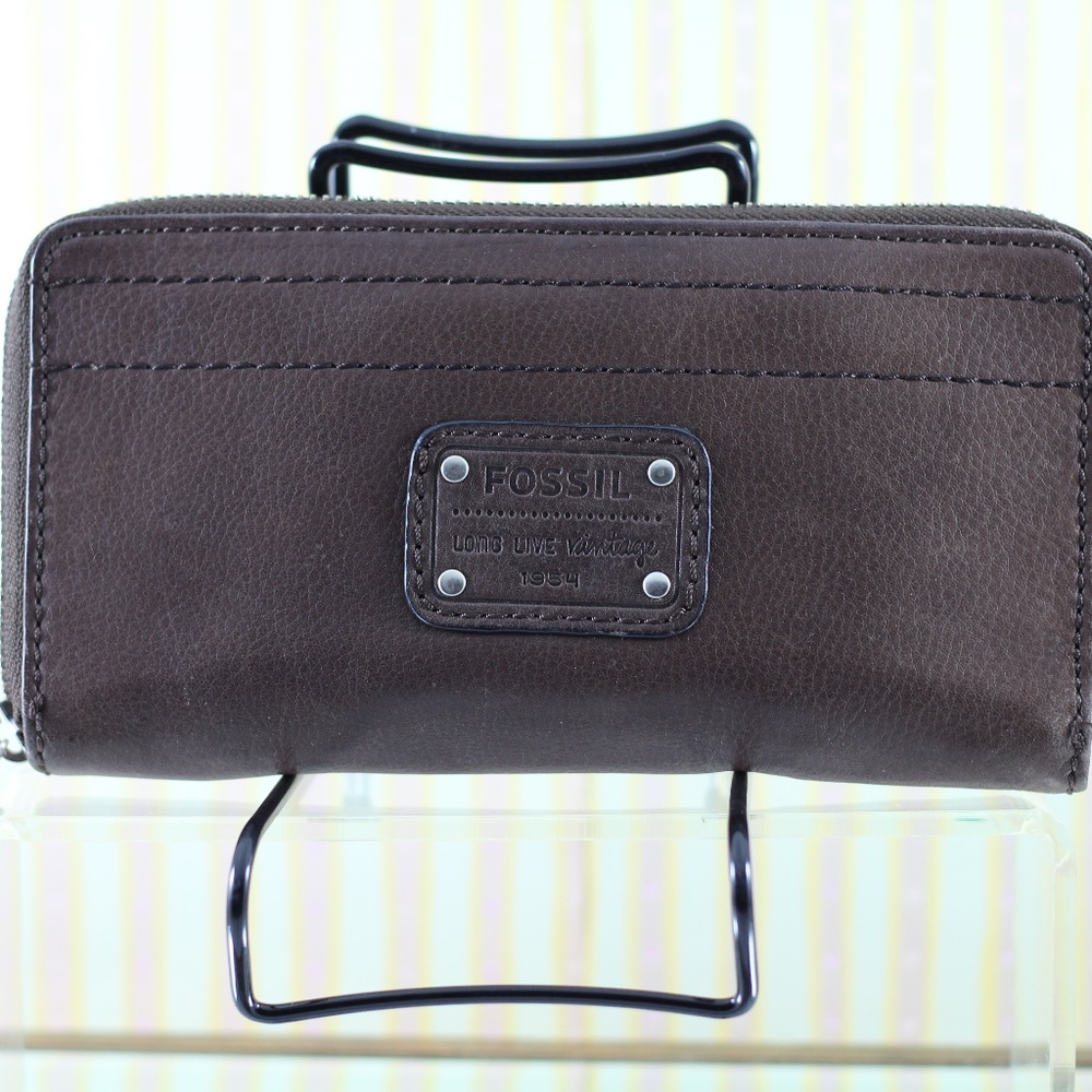 Fossil Brown Leather Wallet Vintage